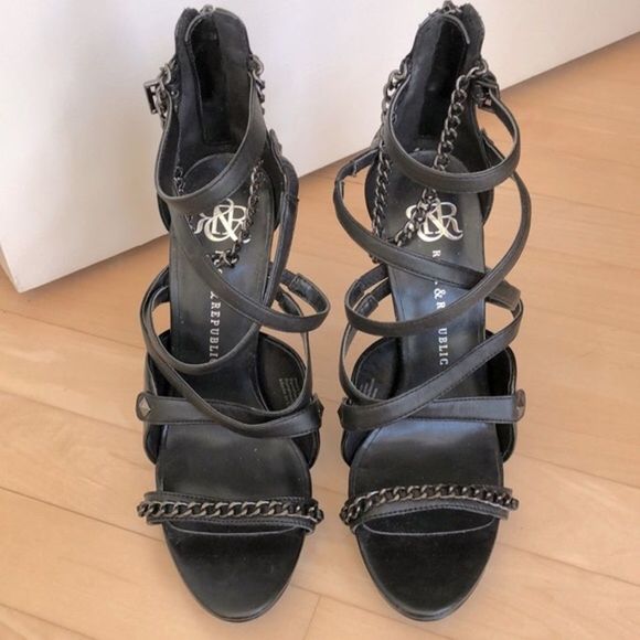Rock & Republic Strappy Chain High Heel Sandals - Picture 2 of 6